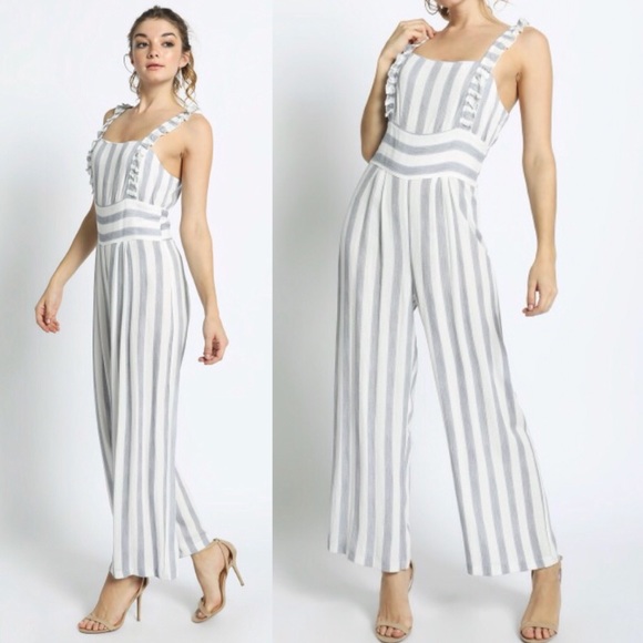 striped apron jumpsuit - Picture 2 of 3